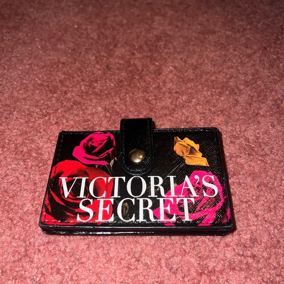 Victoria’s Secret card holder wallet - Picture 1 of 2